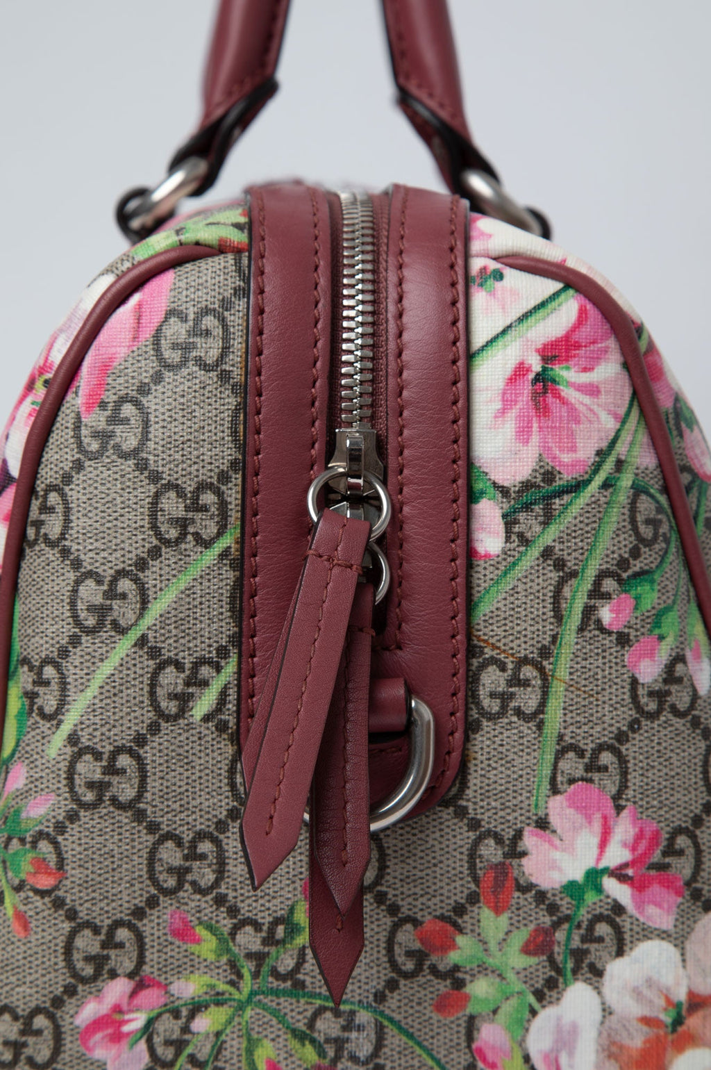 Gucci GG Supreme Blooms Medium Boston Bag