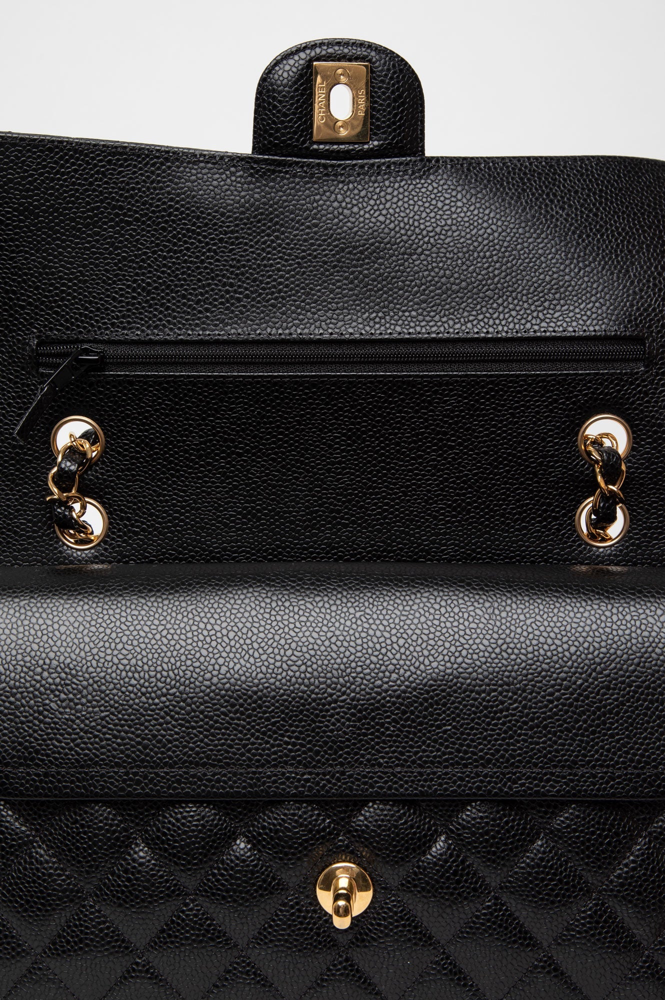 Chanel Black Caviar Medium Classic Double Flap GHW