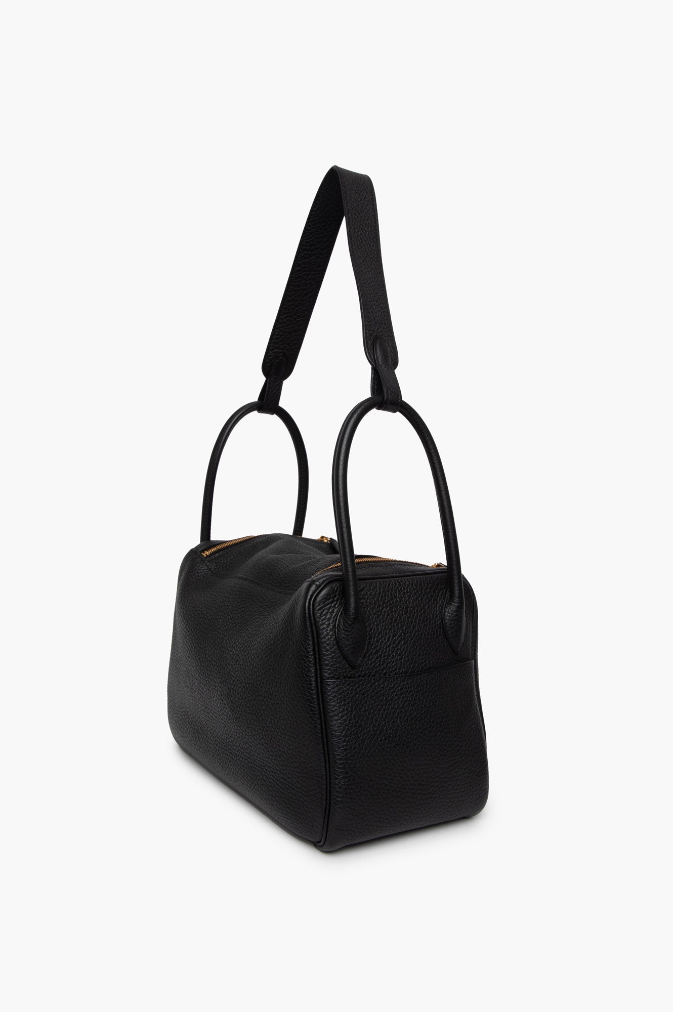 Hermes Black Lindy 26 Clemence GHW Bag