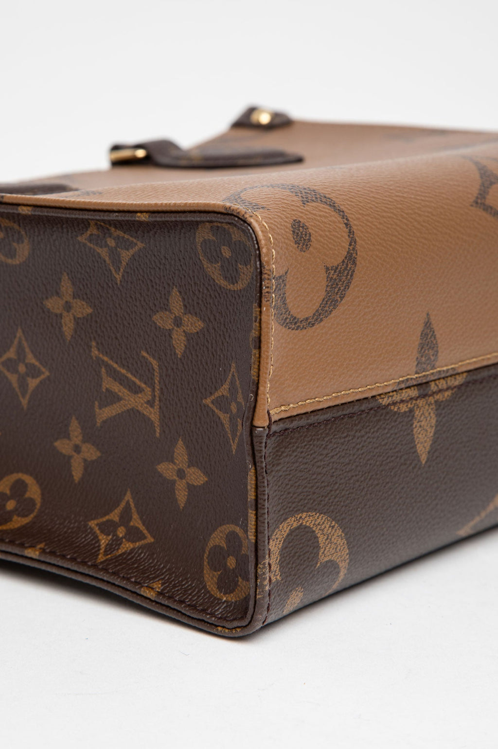 Louis Vuitton Onthego Monogram PM Bag