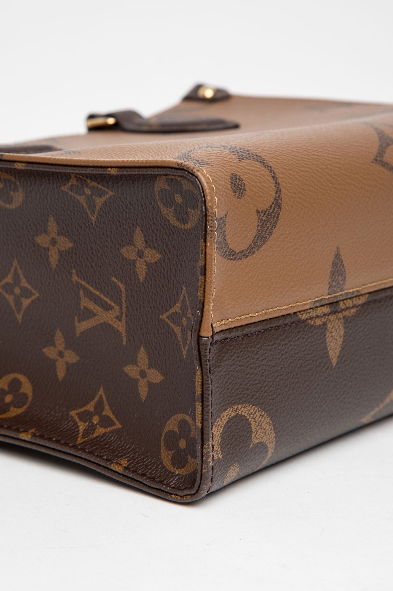 Louis Vuitton Onthego Monogram PM Bag