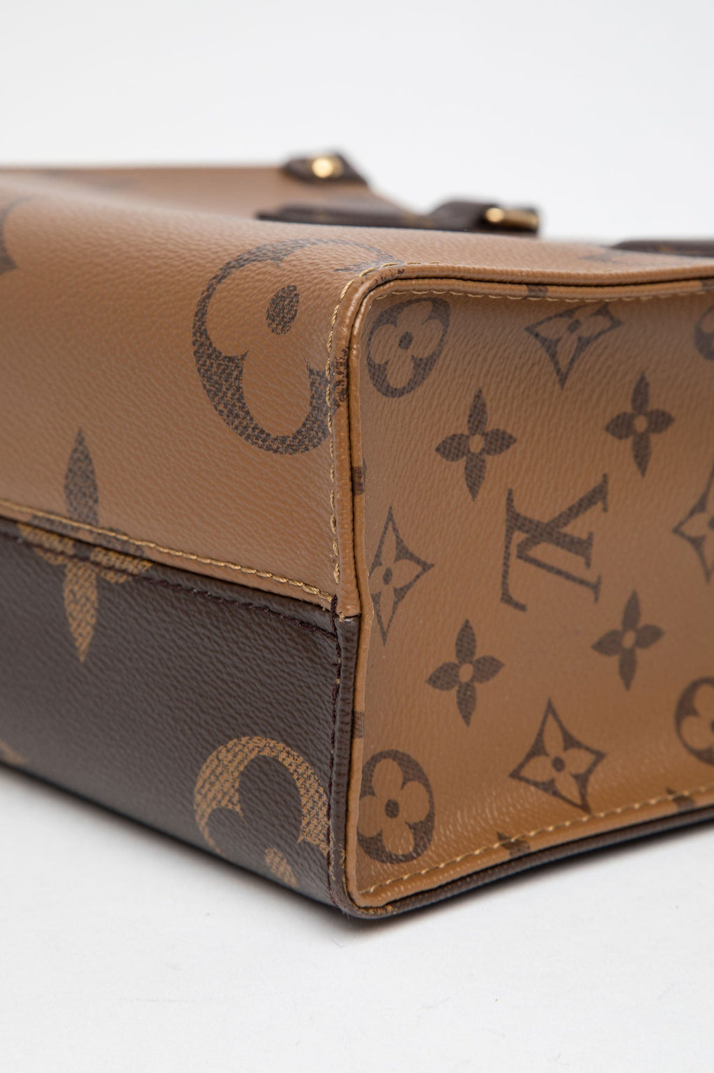 Louis Vuitton Onthego Monogram PM Bag