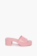 Gucci Pink Rubber Sandals Size 39