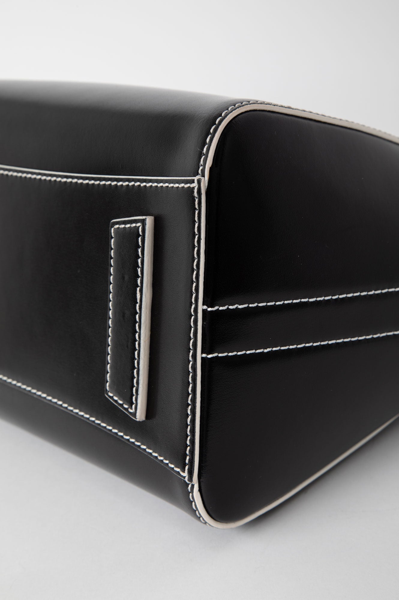 Givenchy Small Black Leather Contrast Stitching Antigona