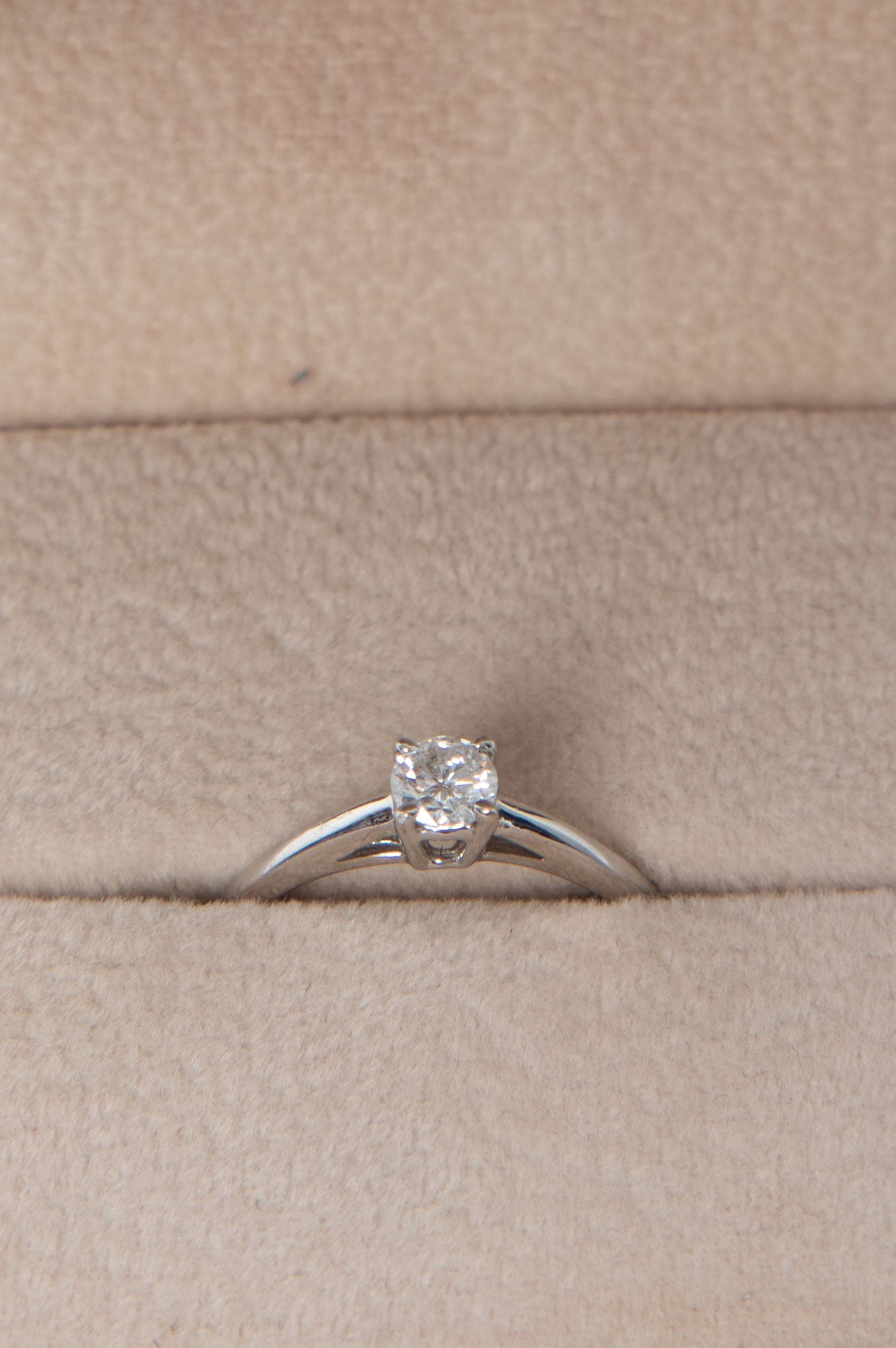 Siba Solatire 14K Diamond Ring Size 6