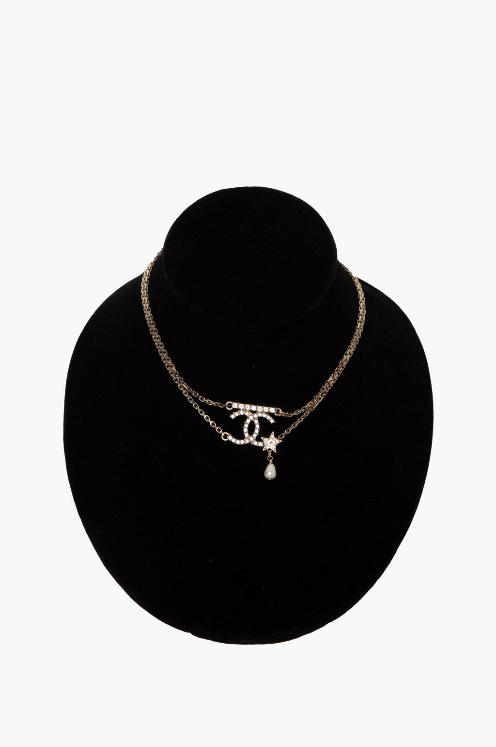 Chanel 2022 CC Logo Star Necklace