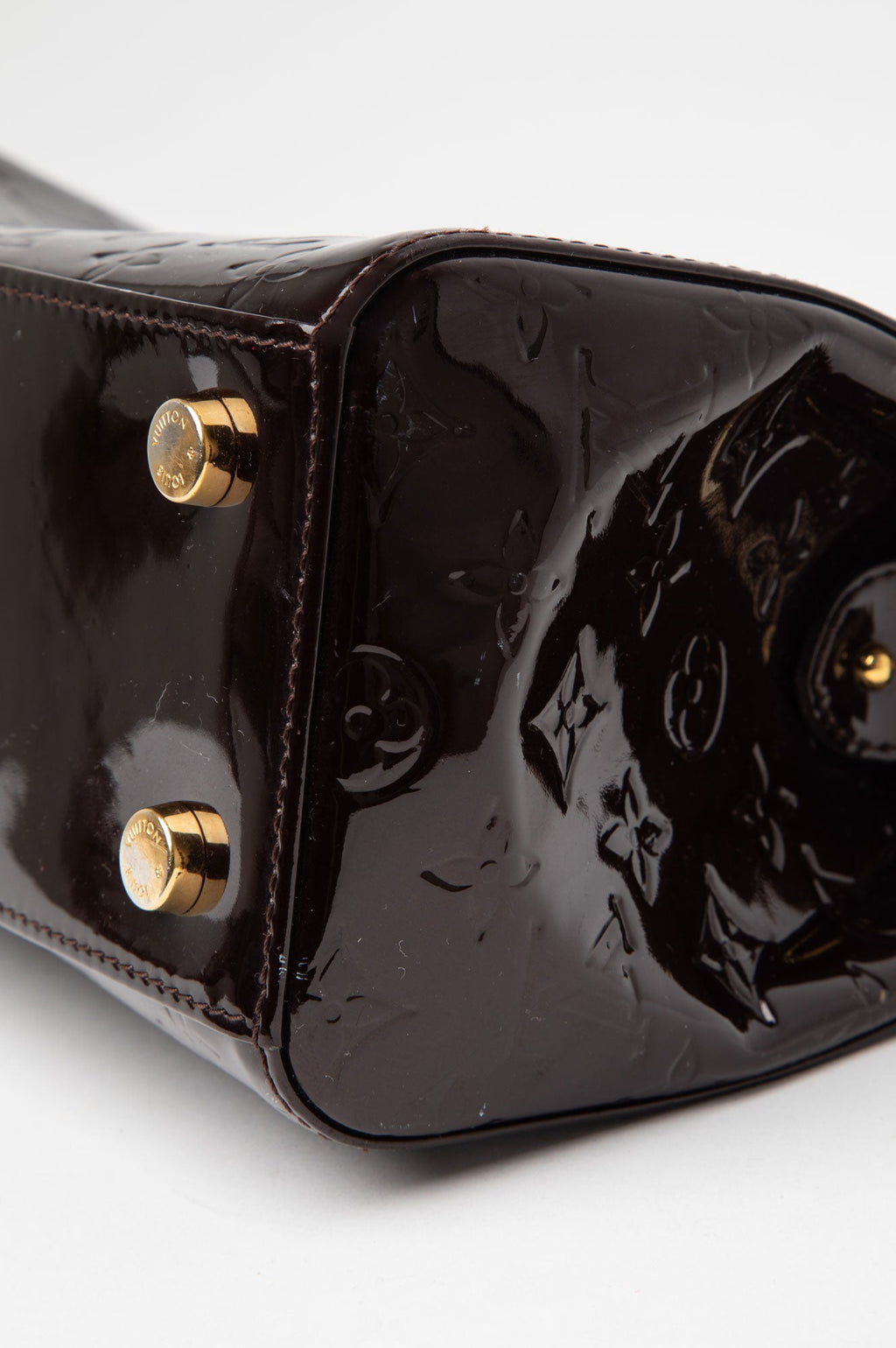 Louis Vuitton Amarante Vernis MM Brea Bag