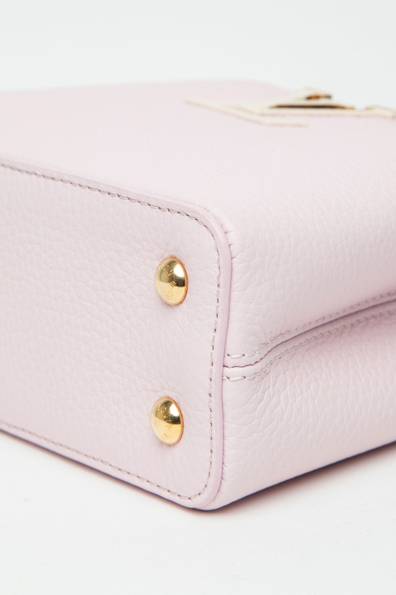 Louis Vuitton 2024 Capucines Lovelock Marshmallow Taurillon Mini