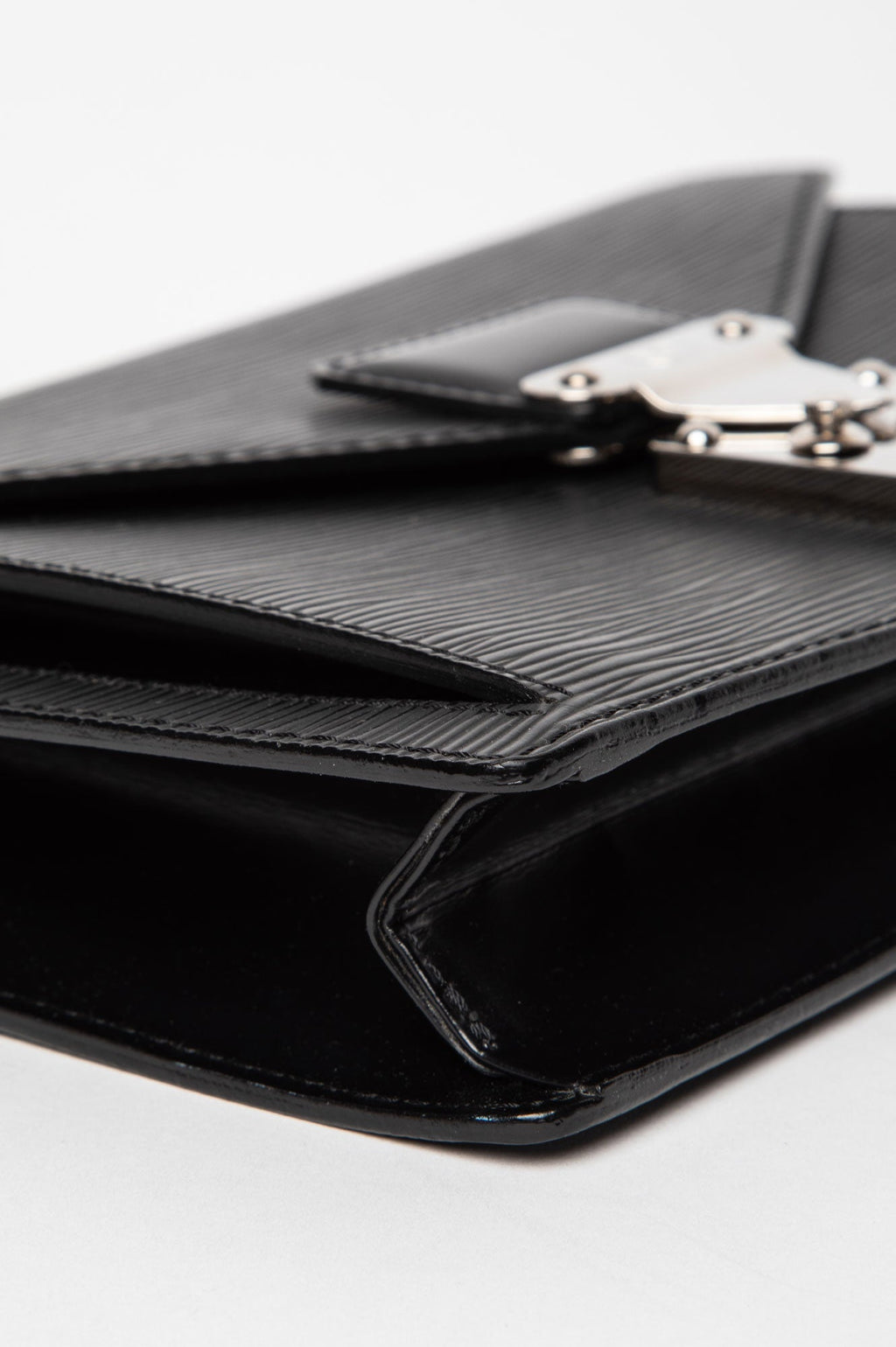 Louis Vuitton Black Epi Pochette Sellier Dragonne Clutch
