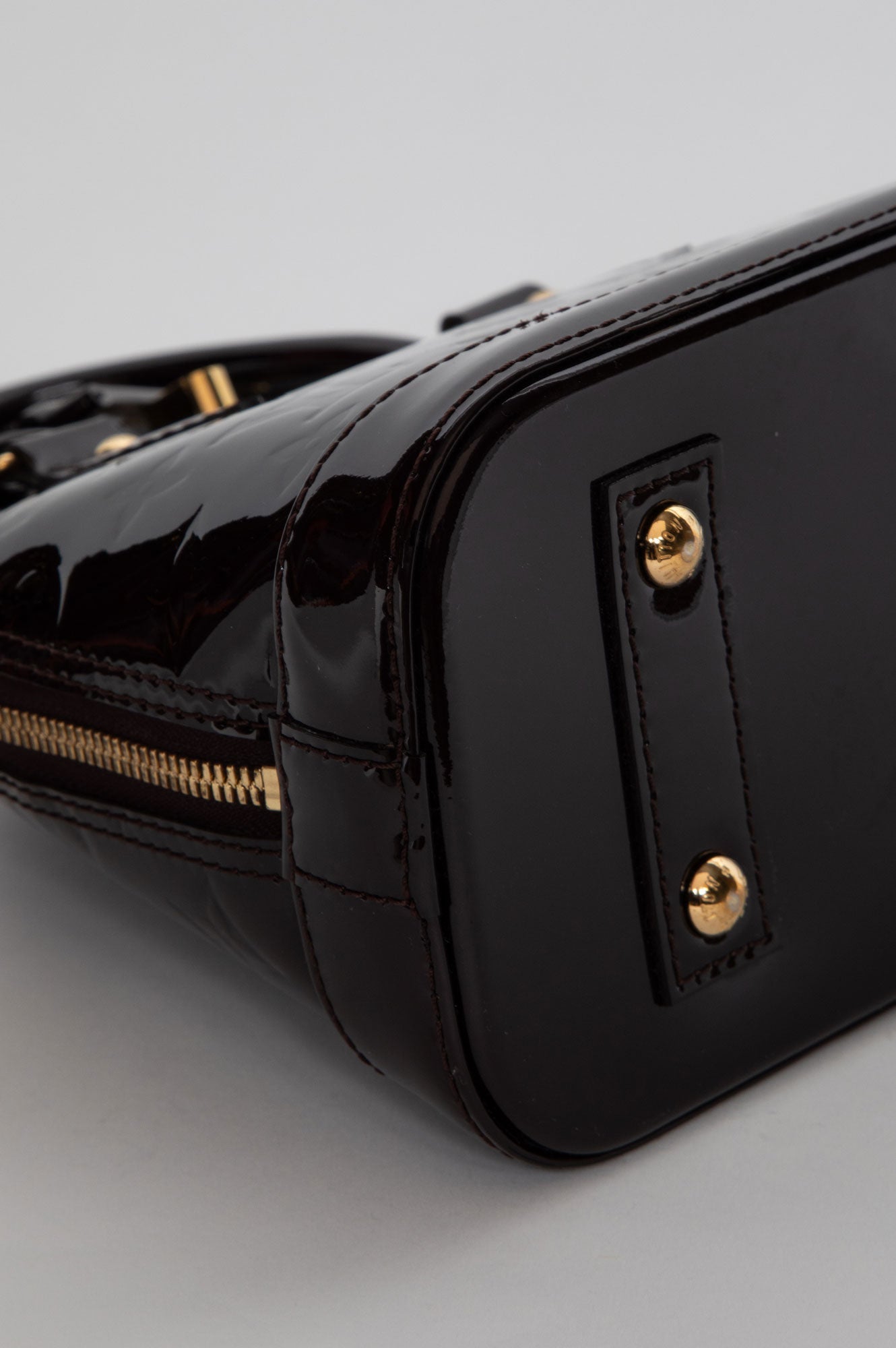 Louis Vuitton Monogram Amarante Vernis Alma BB