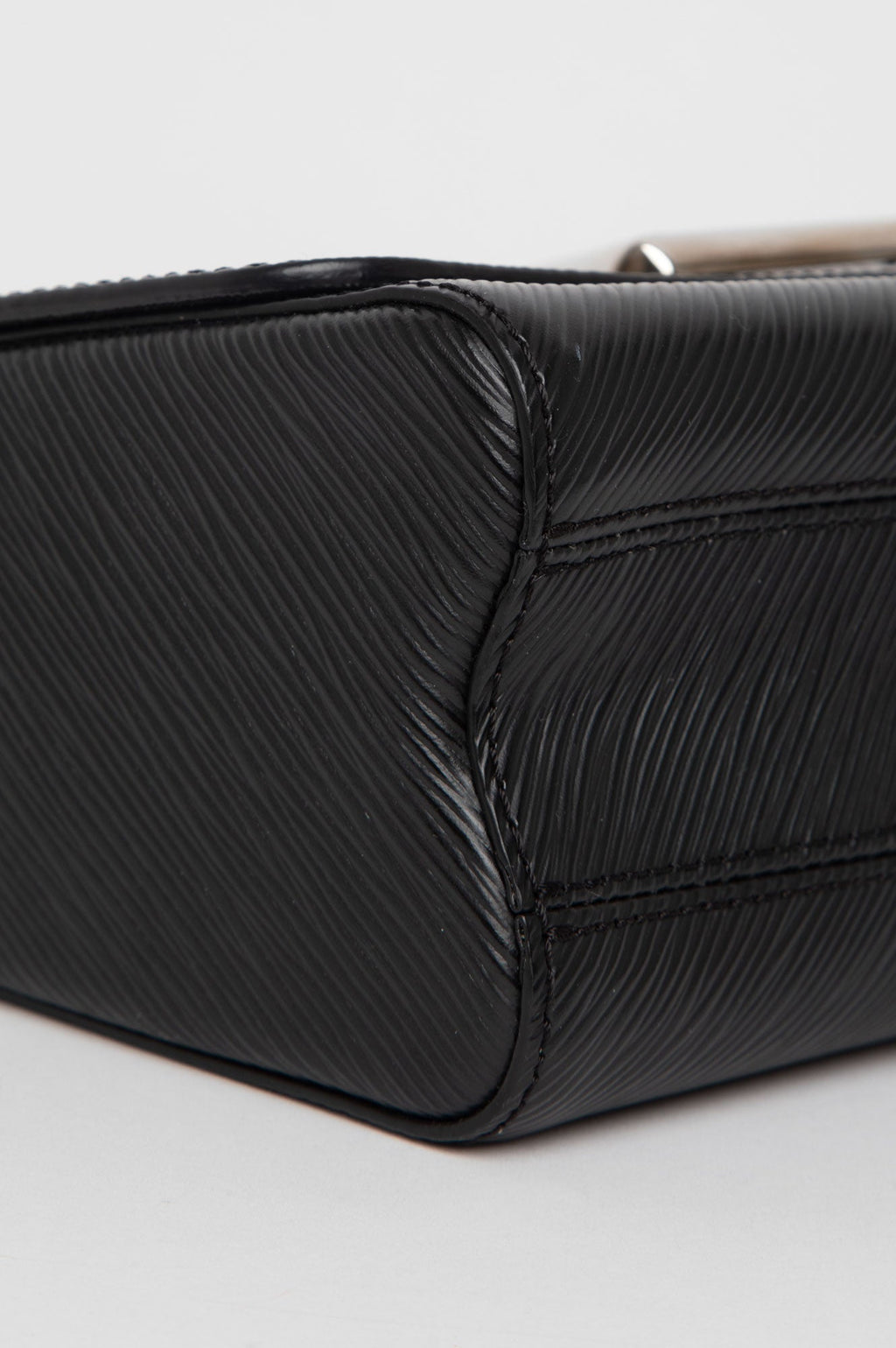 Louis Vuitton Black Epi Twist MM Bag GHW