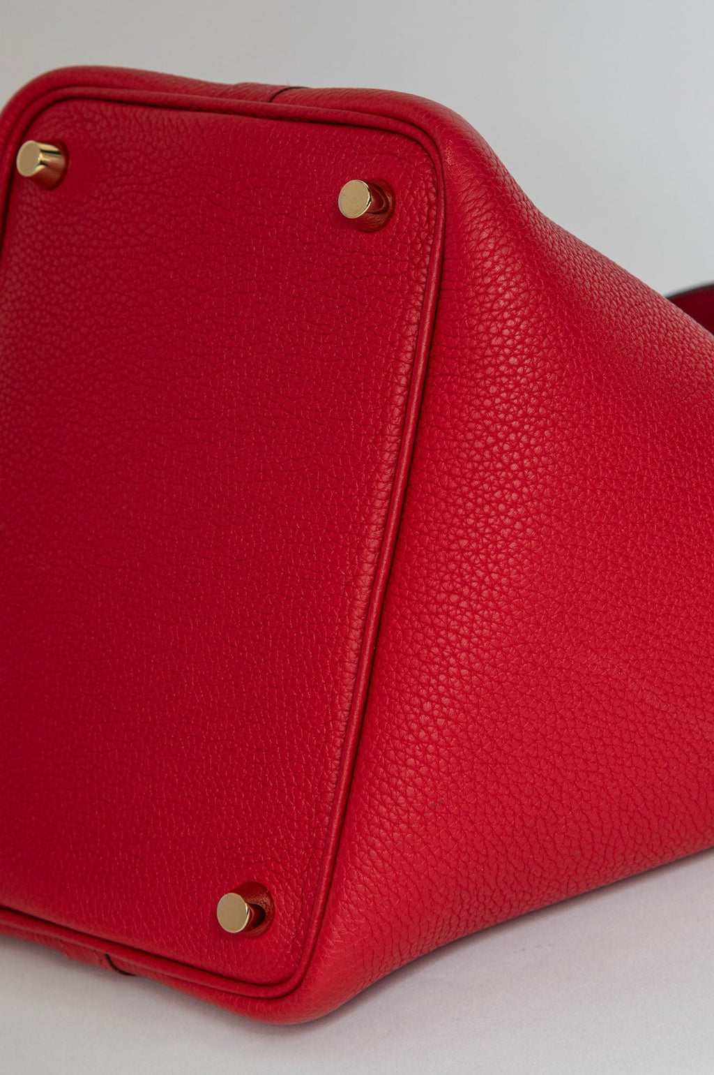 Hermès Rouge Piment Togo Gold Hardware Picotin Lock 18 PM
