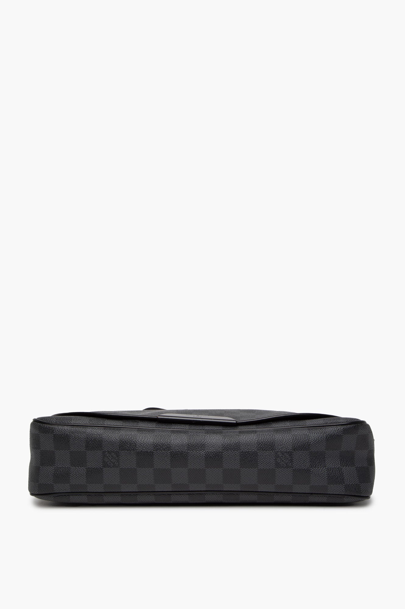 Louis Vuitton Damier Graphite Daniel MM Messenger Bag