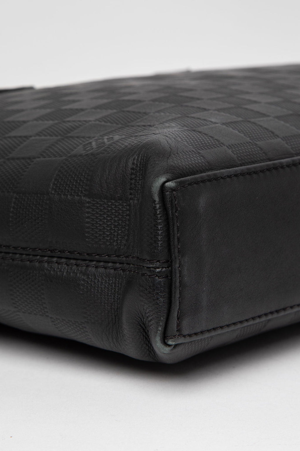 Louis Vuitton Onyx Damier Infini Leather Porte-Documets Jour Bag