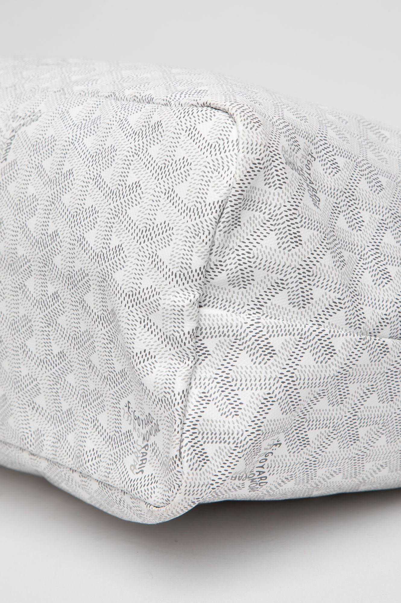 Goyard White Goyardine Bohème Hobo Bag
