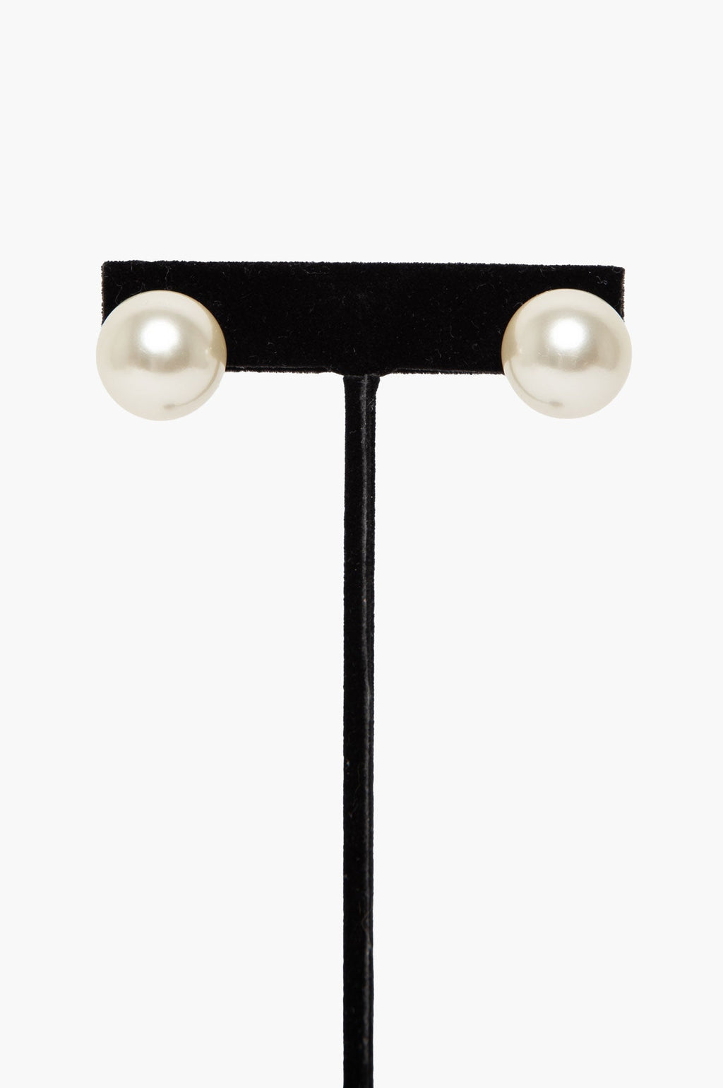 Christian Dior Tribales Pearl Earrings
