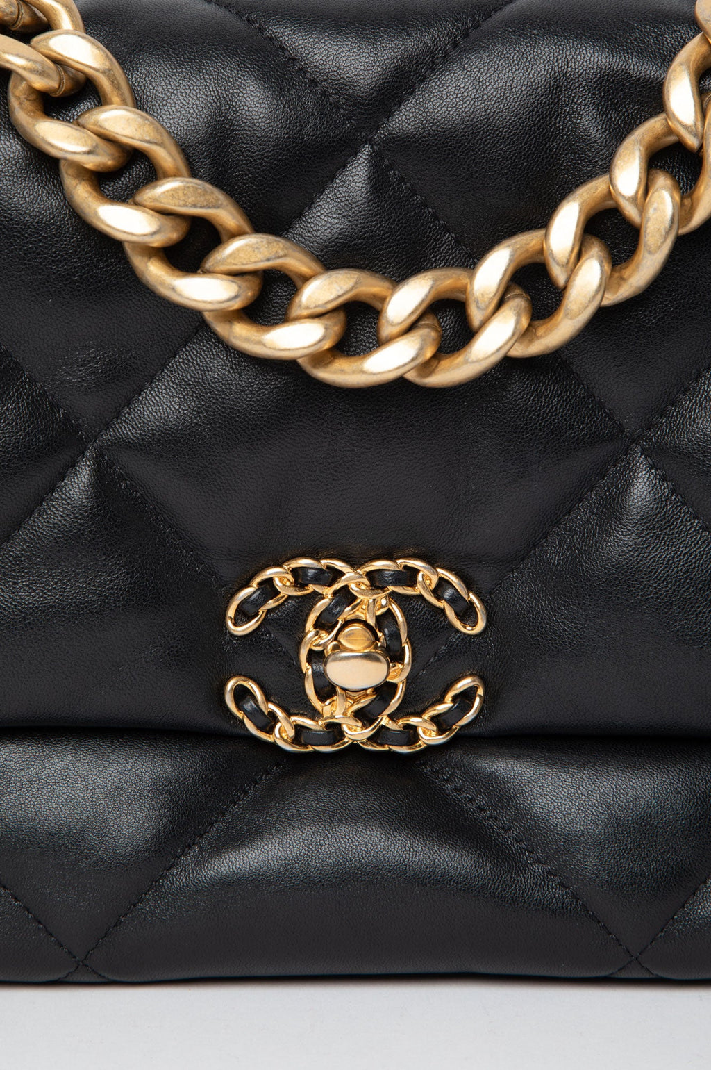 Chanel 19 Black Large G/S Hardware