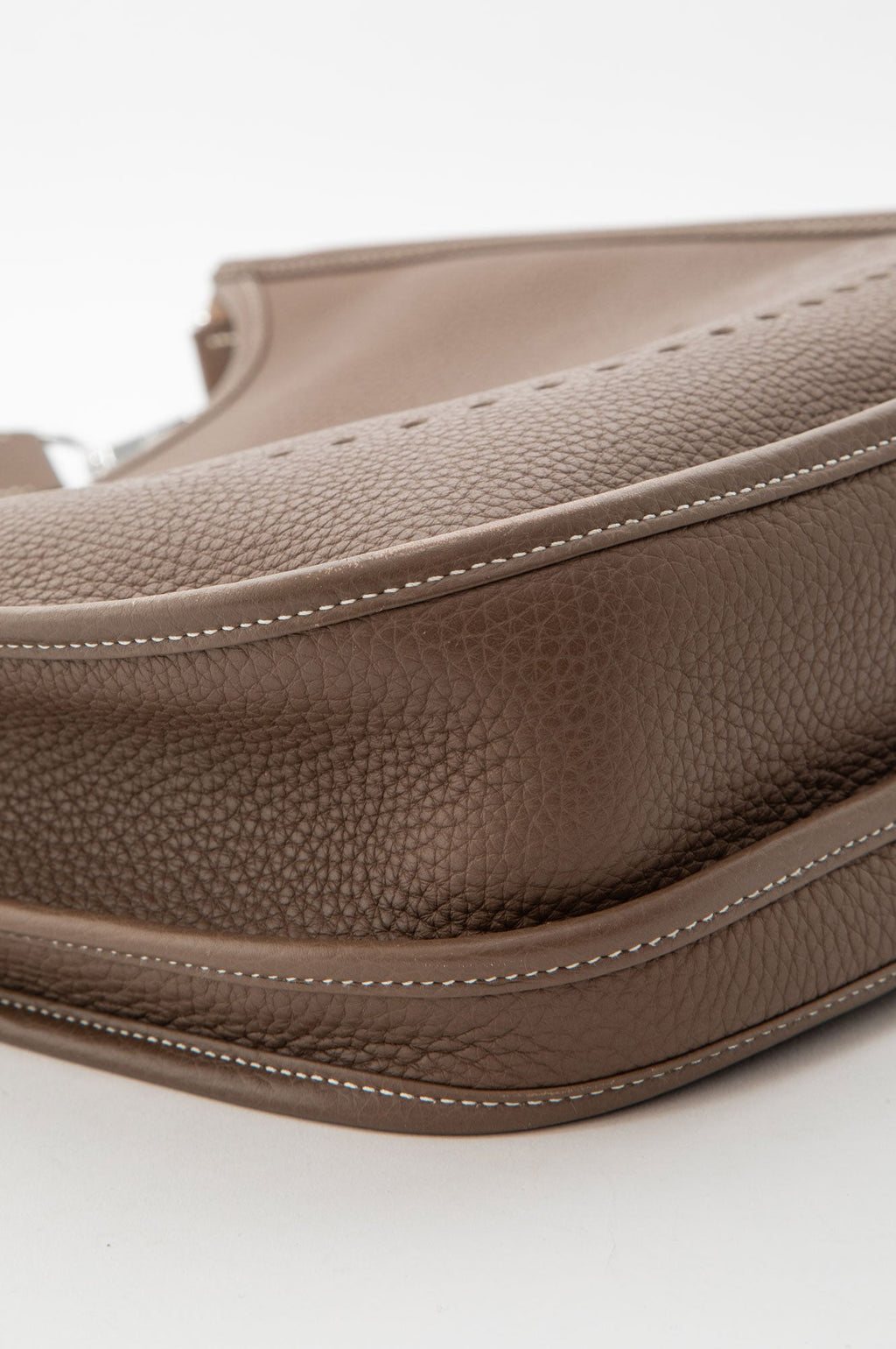 Hermes Etaupe Clemence Leather Evelyne 29 PM