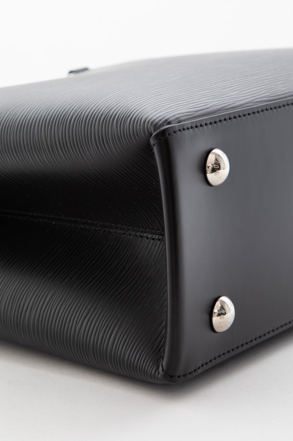Louis Vuitton Black Epi Leather Kleber PM
