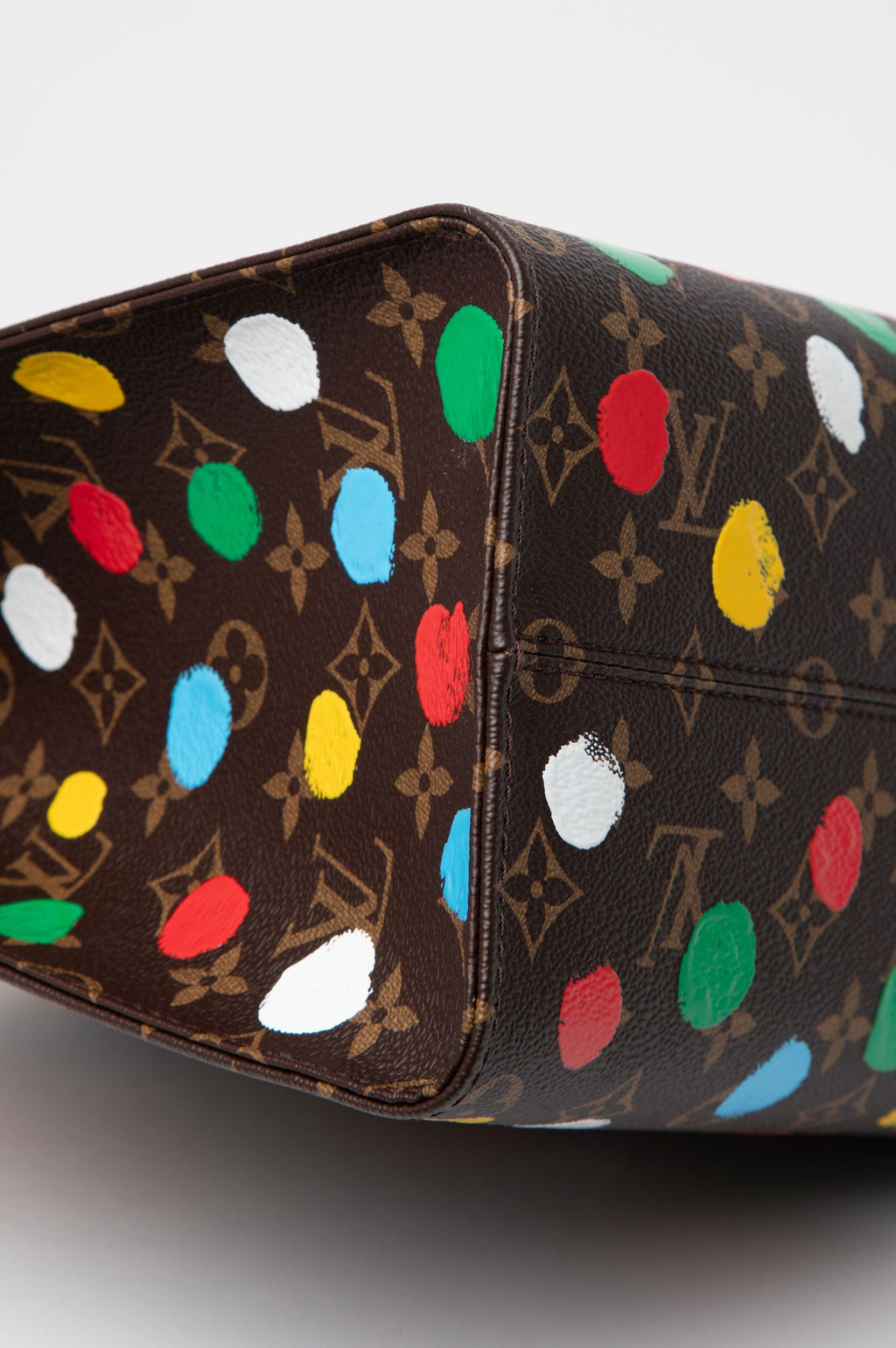Louis Vuitton x Yayoi Kusama OTG MM Monogram 3D Dots Tote Bag