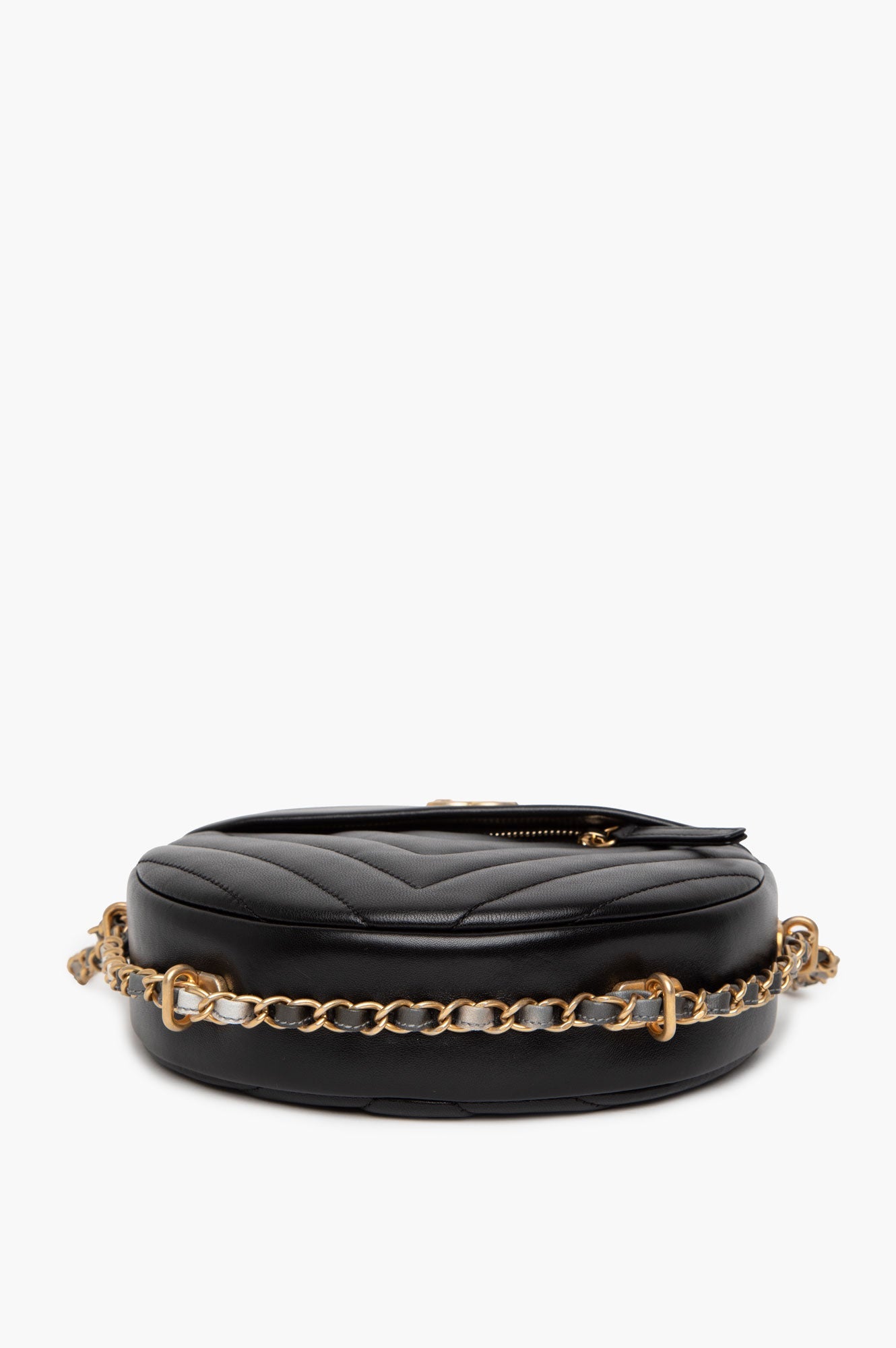 Chanel Black Chevron Leather Round as Earth Crossbody Bag