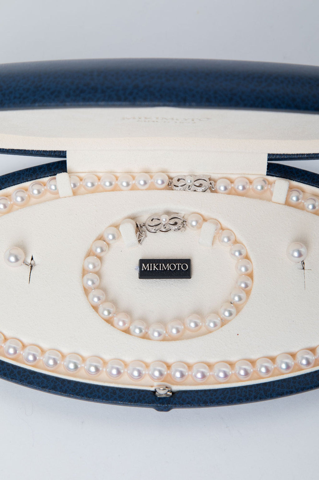 Mikimoto Akoya Pearl 18K Necklace Bracelet and Earrings Set