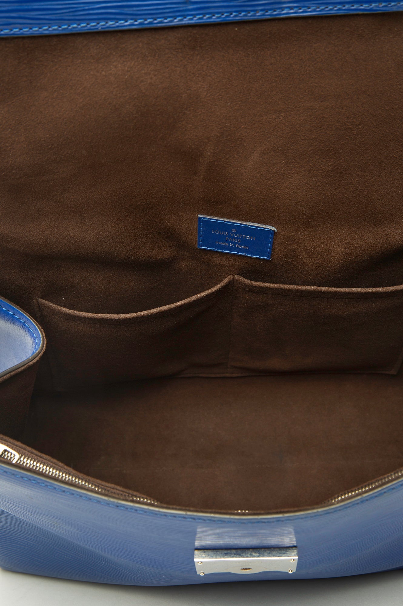 Louis Vuitton Blueberry Epi Leather Cluny MM Bag