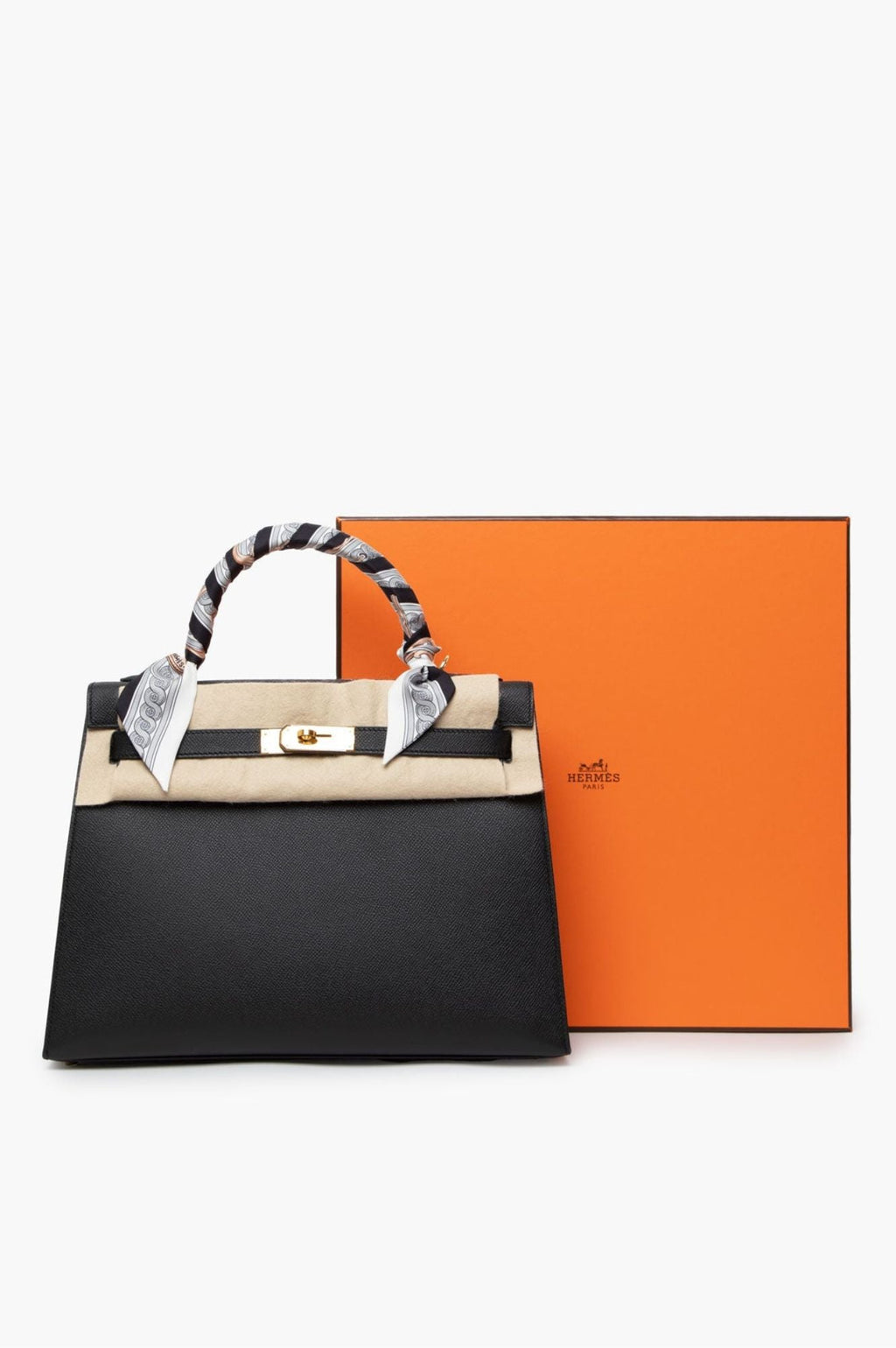 Hermes Kelly 32 Handbag Noir Ardennes with Gold Hardware